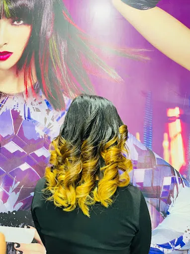 Image of: Essensuals By Toni And Guy Hairdressing in Chennai 3