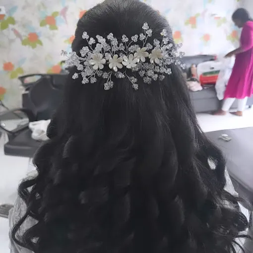 Image of: Smart Look Beauty Salon in Chennai 3