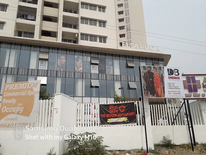 Db Enhance Unisex Salon And Hair in Chennai