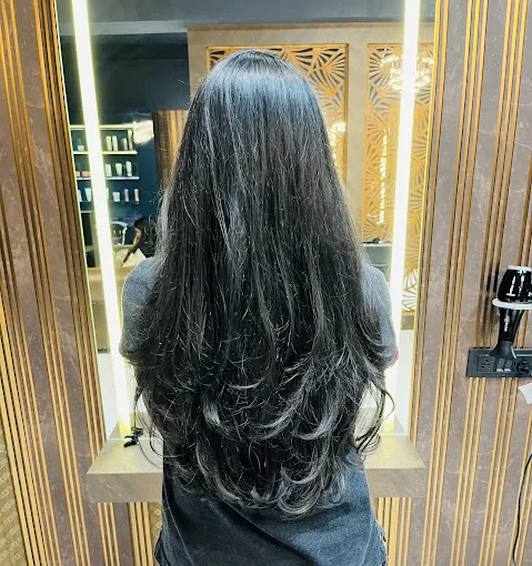 Essensuals Hairdressing By Toni And Guy in Mahabalipuram Road