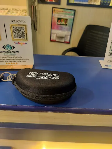 Image of: Crystal View Opticals in Medavakkam 3