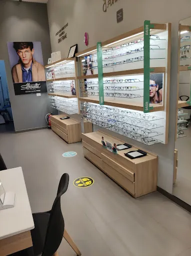 Image of: Titan Eye At Marina Mall in Mahabalipuram Road 2