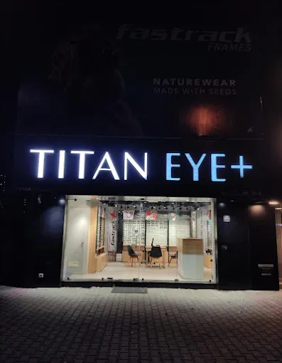 Image of: Titan Eye in Chennai 3