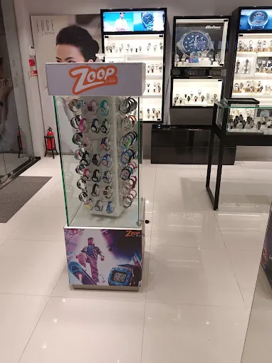 Image of: Titan World in Vandalur