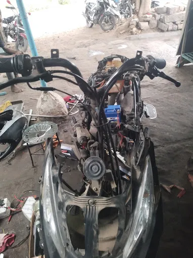 Image of: Aishwarya Motors in Koodal Nagar 6