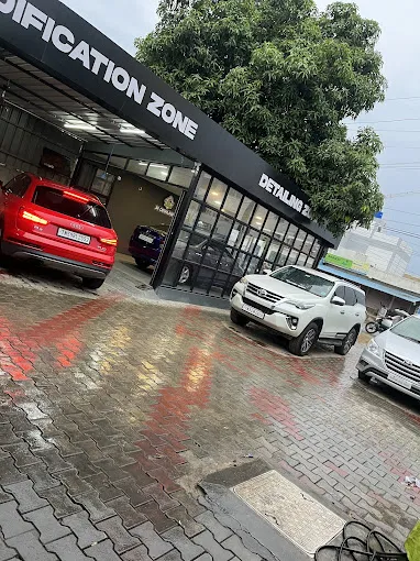 Image of: Auto Bright Car Wash And Detailing in Iyer Bungalow 7