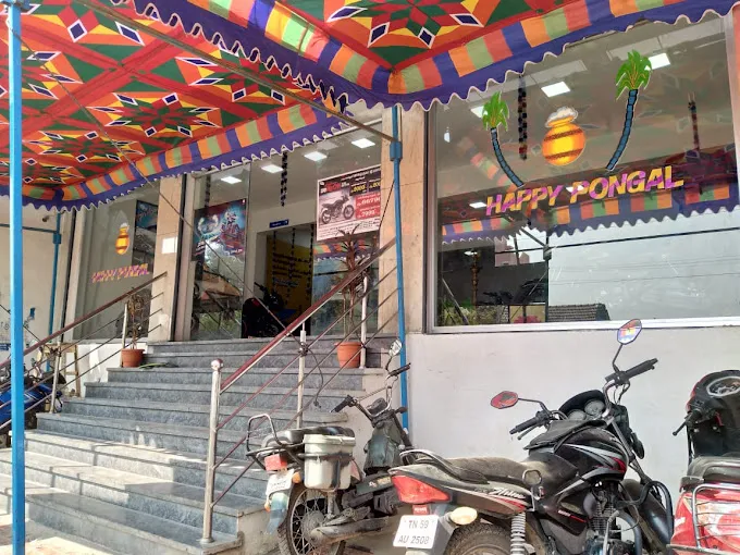 Image of: Bajaj Auto Balamuruga Motors in Kk Nagar 3