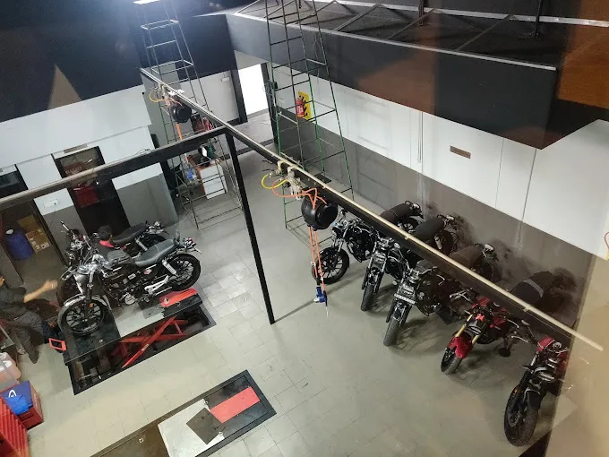 Image of: Honda Bigwing in Kk Nagar 2
