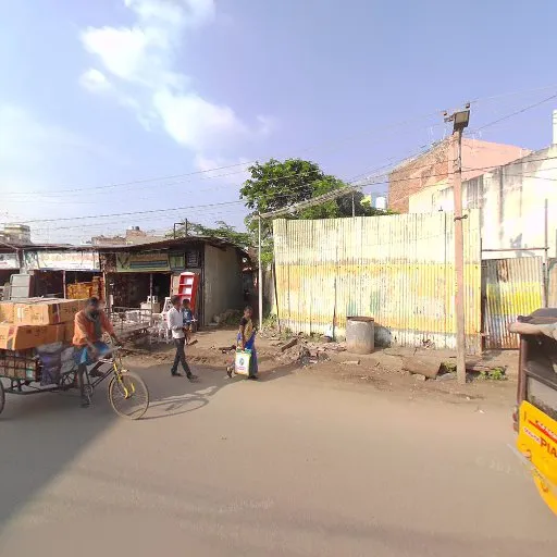 Image of: Madurai Veeran Motors in Jaihindpuram