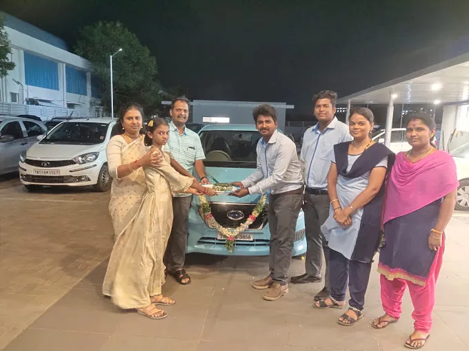 Image of: Maruti Suzuki True Value Meenakshi Auto Zone in Madurai 3