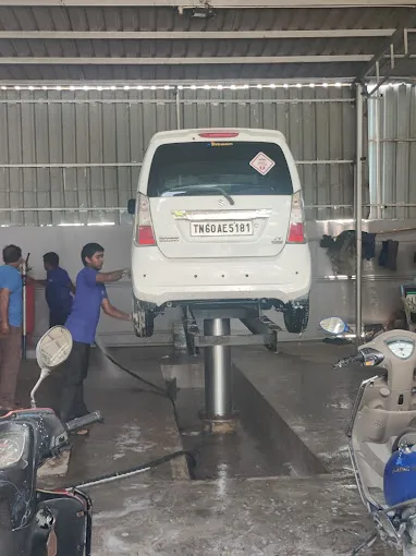 Image of: Om Sakthi Car Water Service in Kk Nagar