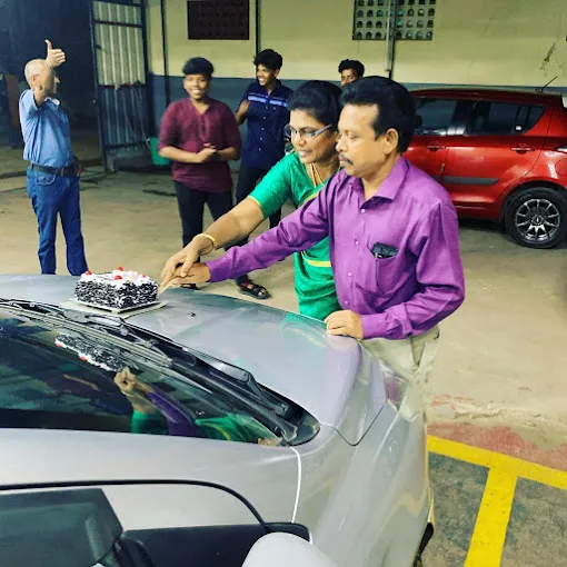 Image of: Phoenix Car Care in Koodal Nagar
