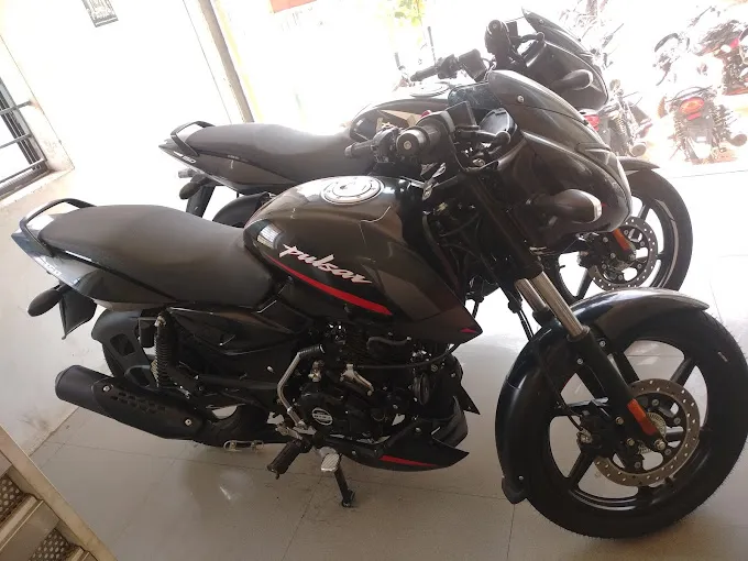 Image of: R K Bajaj in Koodal Nagar 6