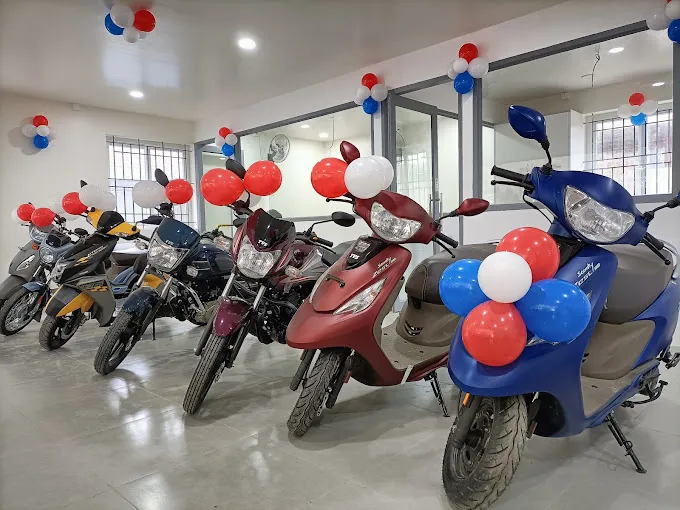 Image of: Tvs Sivakrishna Two Wheeler Dealer in Madurai 6