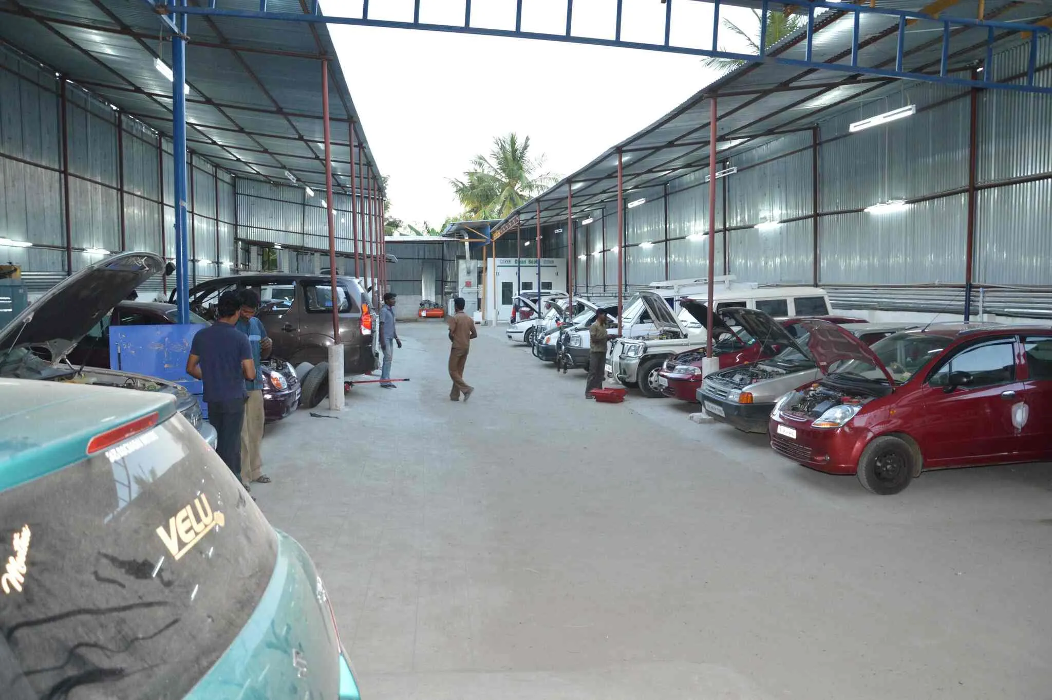 Image of: Kochadai Motors in Kochadai