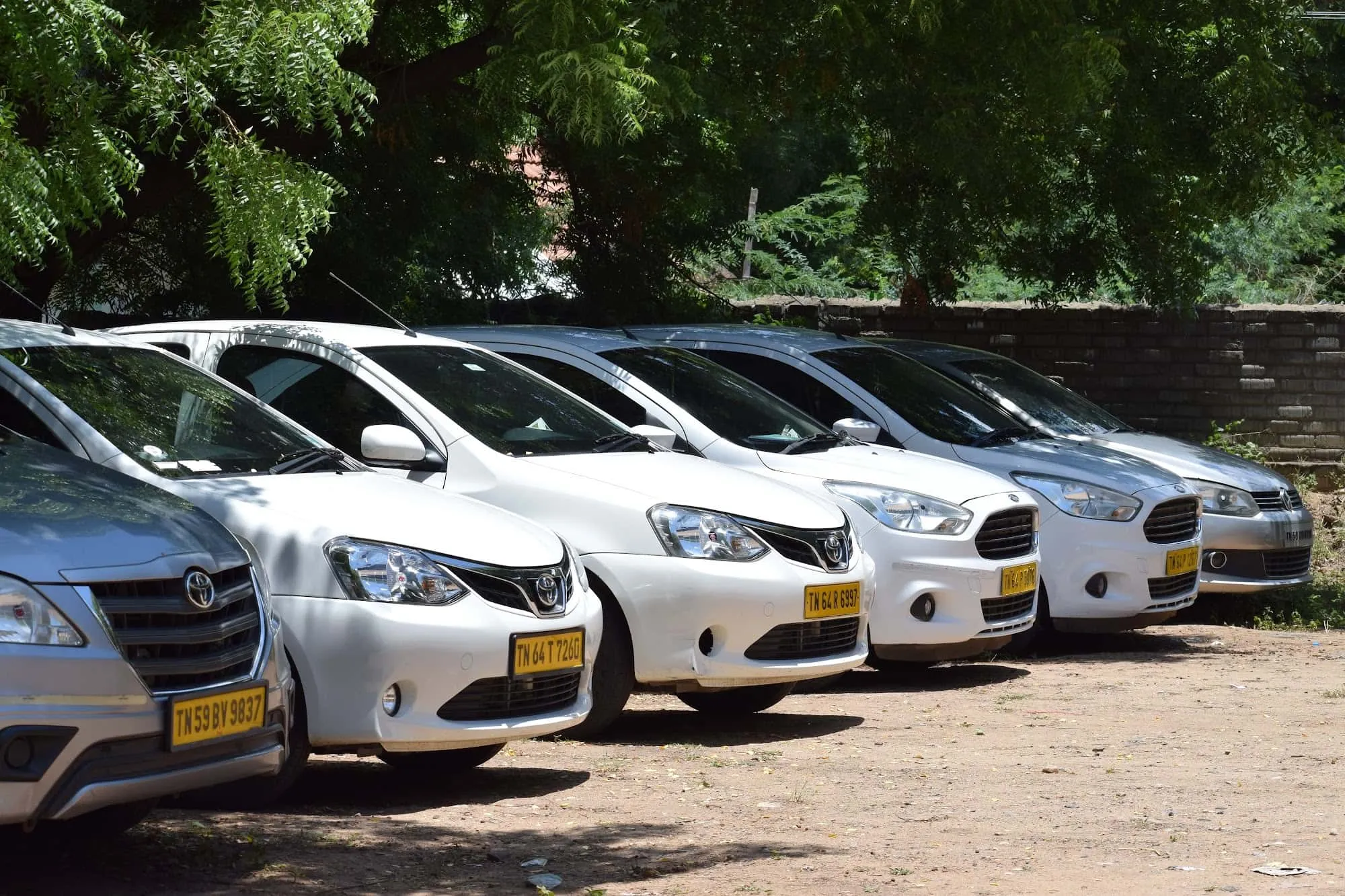 Image of: Lotus Self Drive Cars in Madurai