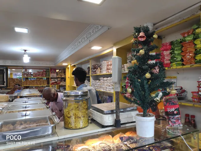 Image of: A R M The Bakers Table in Koodal Nagar 4