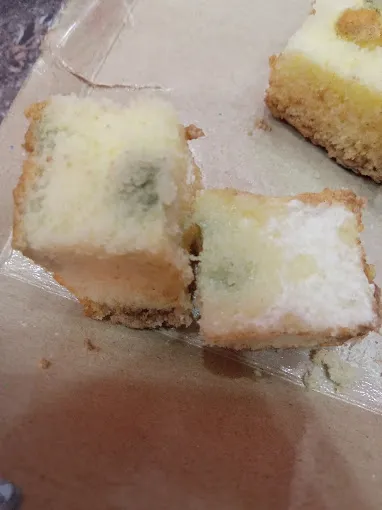 Image of: Ark Bakery in Mahal 3