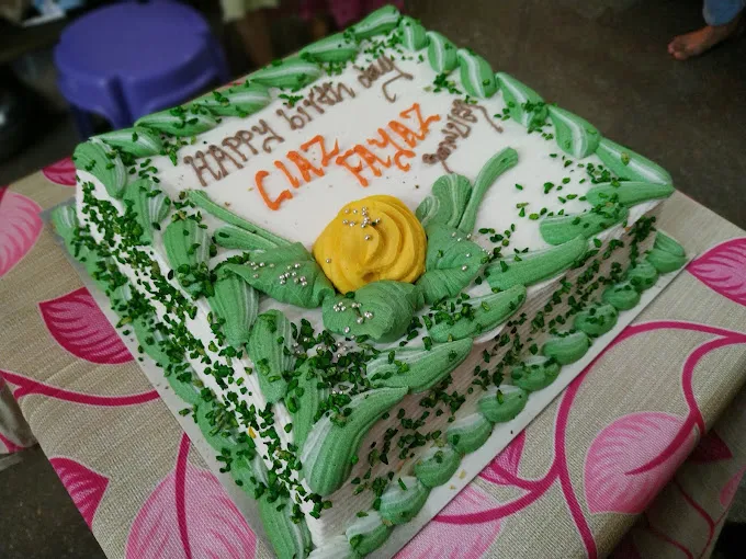 Image of: Gandhis Thilaga Bakery And Sweets in Arappalayam