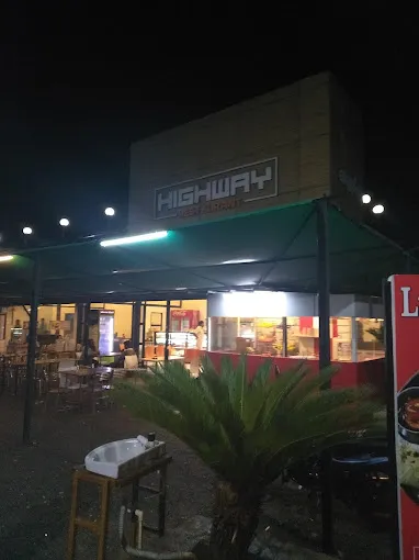 Image of: Kajalakshmi Iyengar Bakery in Ponmeni 4