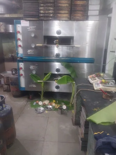 Image of: Kumaran Bakery in Madurai 2
