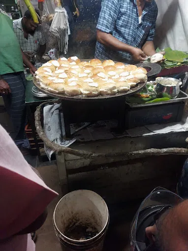 Image of: Lakshmi Butter Bun Shop in Sellur