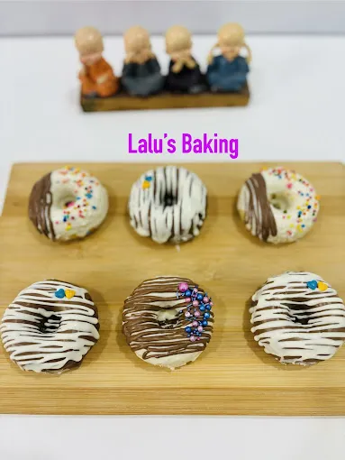 Image of: Lalus Baking in South Gate 6