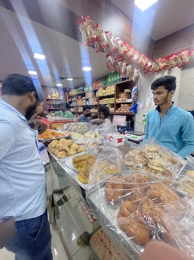Image of: New Chennai Hot Puff in Madurai 4