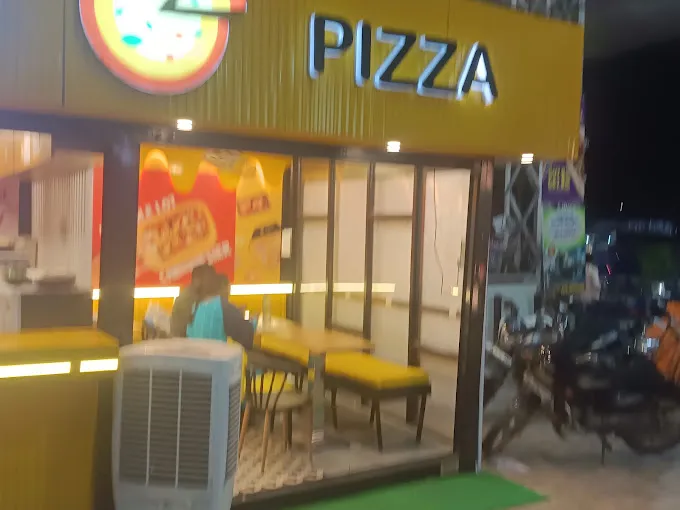 Image of: Oyalo Pizza in Iyer Bungalow 3