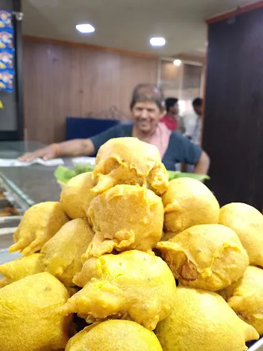 Image of: Pechiamman Sweet And Bakery in Villapuram 2