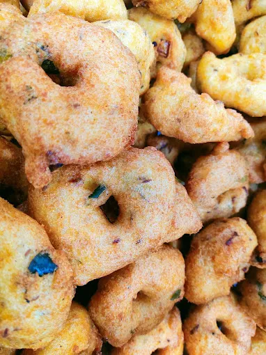 Image of: Pechiamman Sweet And Bakery in Villapuram 3