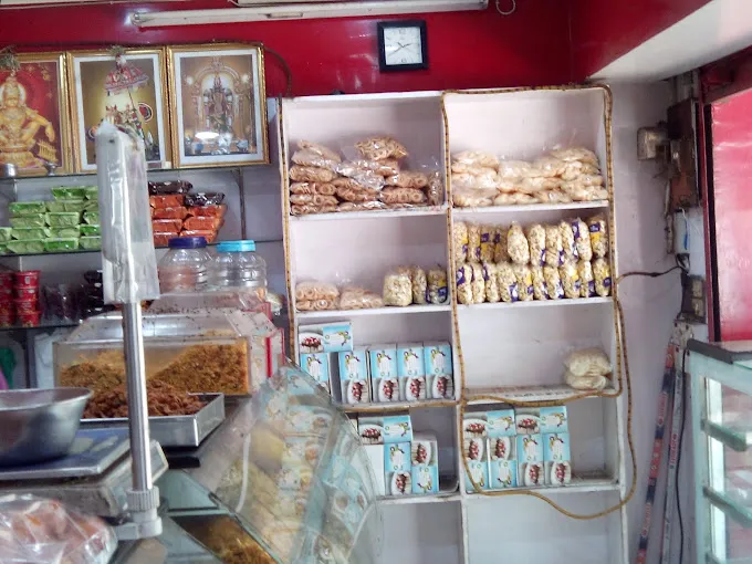 Image of: Sabaris Bakery in Iyer Bungalow 7