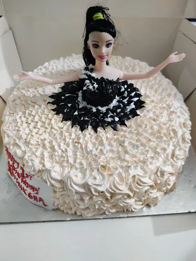 Image of: Santa Cakes in Vilangudi 4