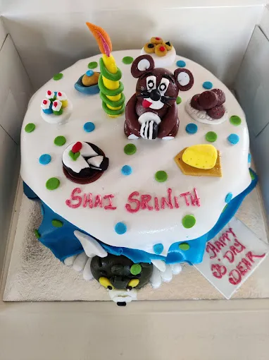 Image of: Santa Cakes in Vilangudi 7