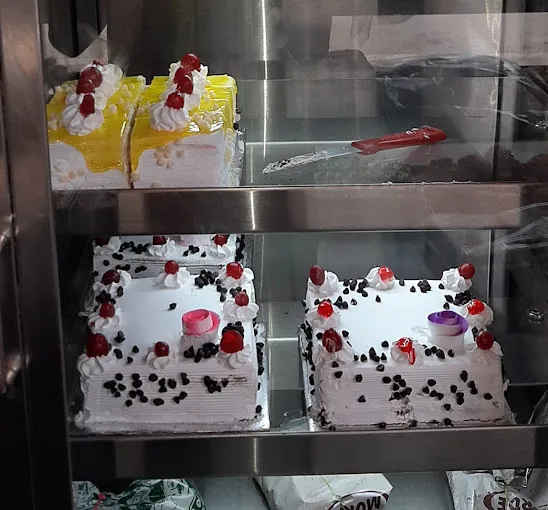 Image of: Sevvel Bakery in Madurai 6