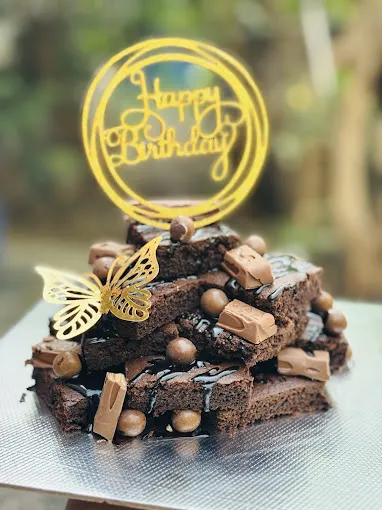 Image of: She Bakes in Ellis Nagar 7