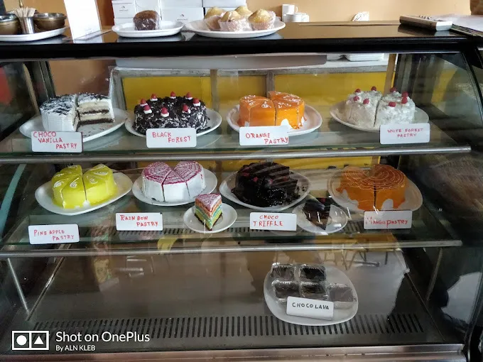 Image of: Side Walk Coffee Shop in Kalavasal