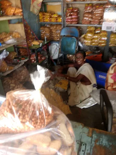 Image of: Sri Irukkankudi Mariamman Sweets in Sellur 2