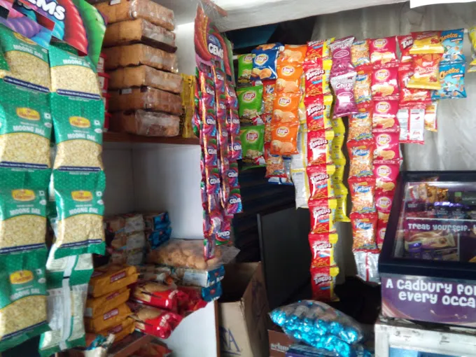 Image of: Sri Naveena Sweets And Bakery in Iyer Bungalow 6