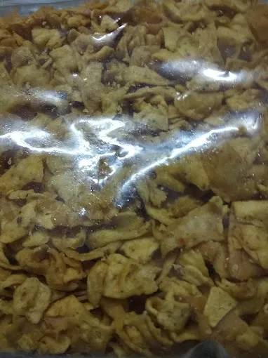Image of: Sri Naveena Sweets And Bakery in Iyer Bungalow 7