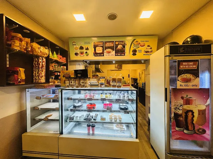 Image of: The Lava Cakes Bakery in Andalpuram 4