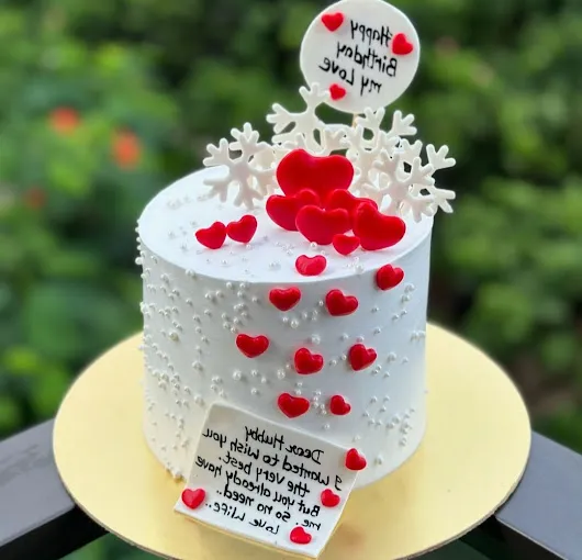 Image of: Aaravis Cake House In Madurai 2