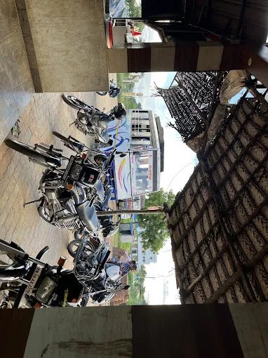 Image of: Arasan Bakery In Madurai 2