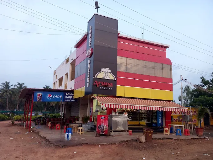 Image of: Aruna Bakery And Lodge In Madurai