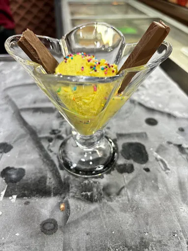 Image of: Cream And Fudge In Ponmeni 7