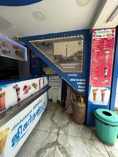 Image of: Hanifa Jigarthanda Shop In Madurai 7