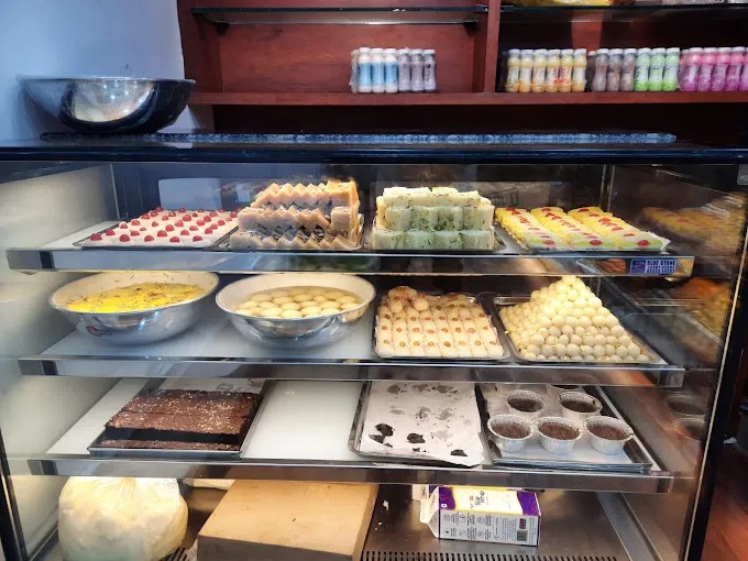Image of: Jeeva Sweets And Bakery In Periyar 6