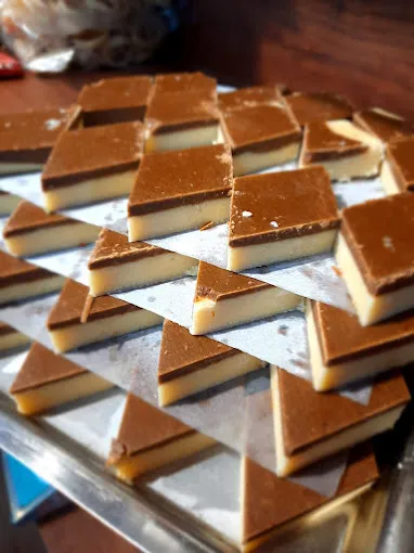 Image of: Jeeva Sweets And Bakery In Periyar 7