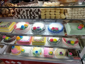 Image of: Lala Sweets And Cafe In Madurai