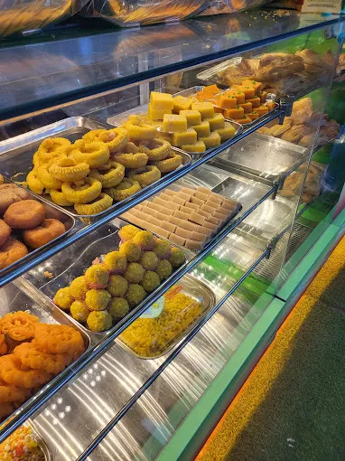 Image of: Maalkudi Bakery In Madurai